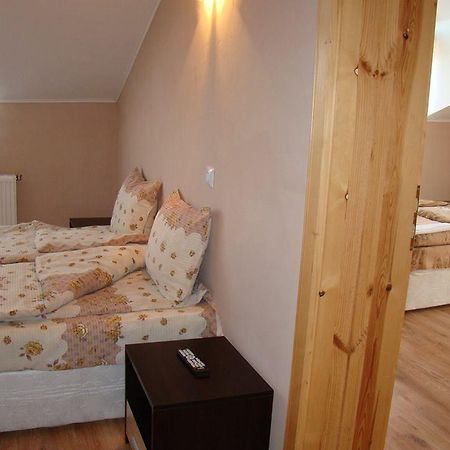 Yana Guest House Dobriniste Kültér fotó